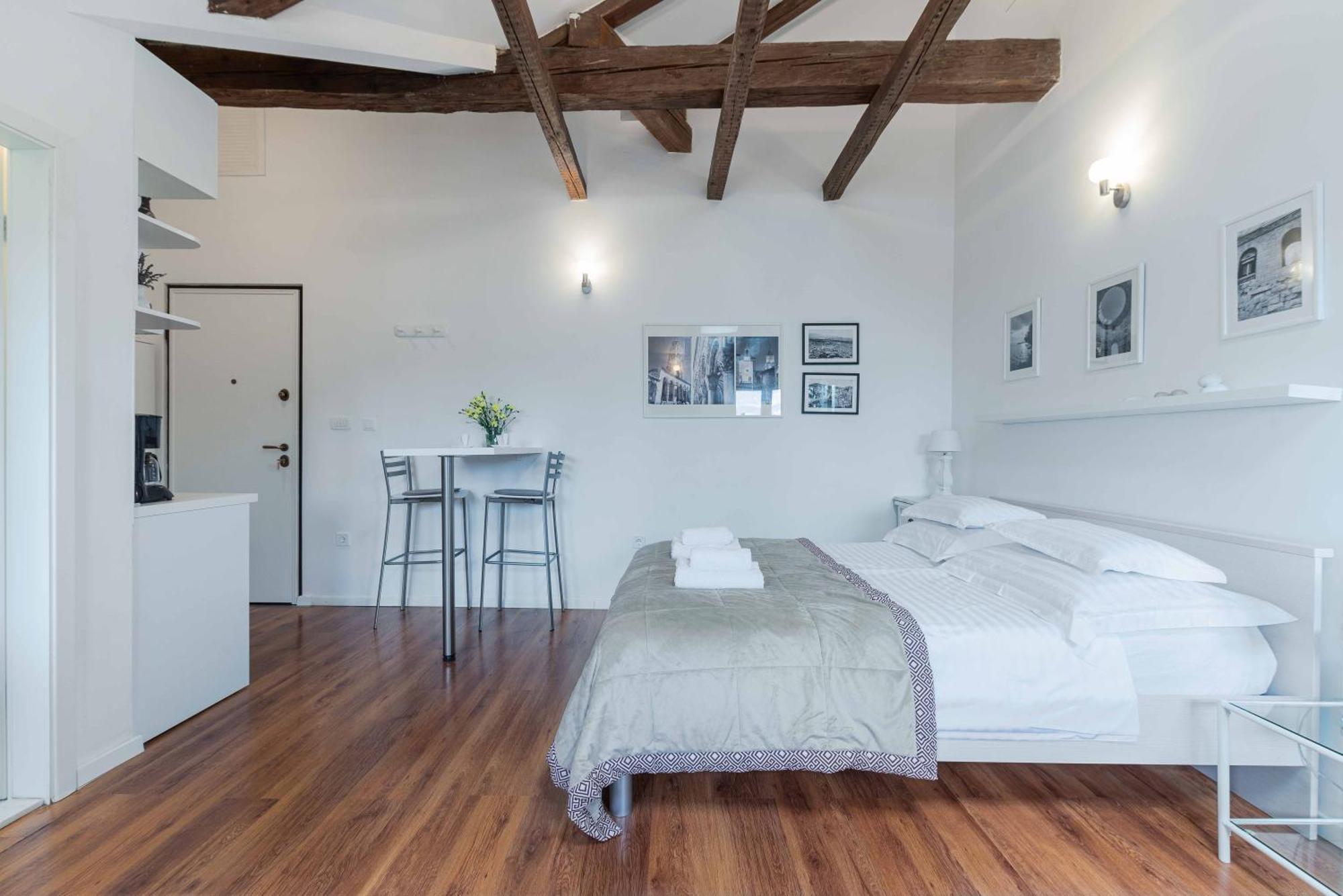 Apartment The Charm Спліт Екстер'єр фото