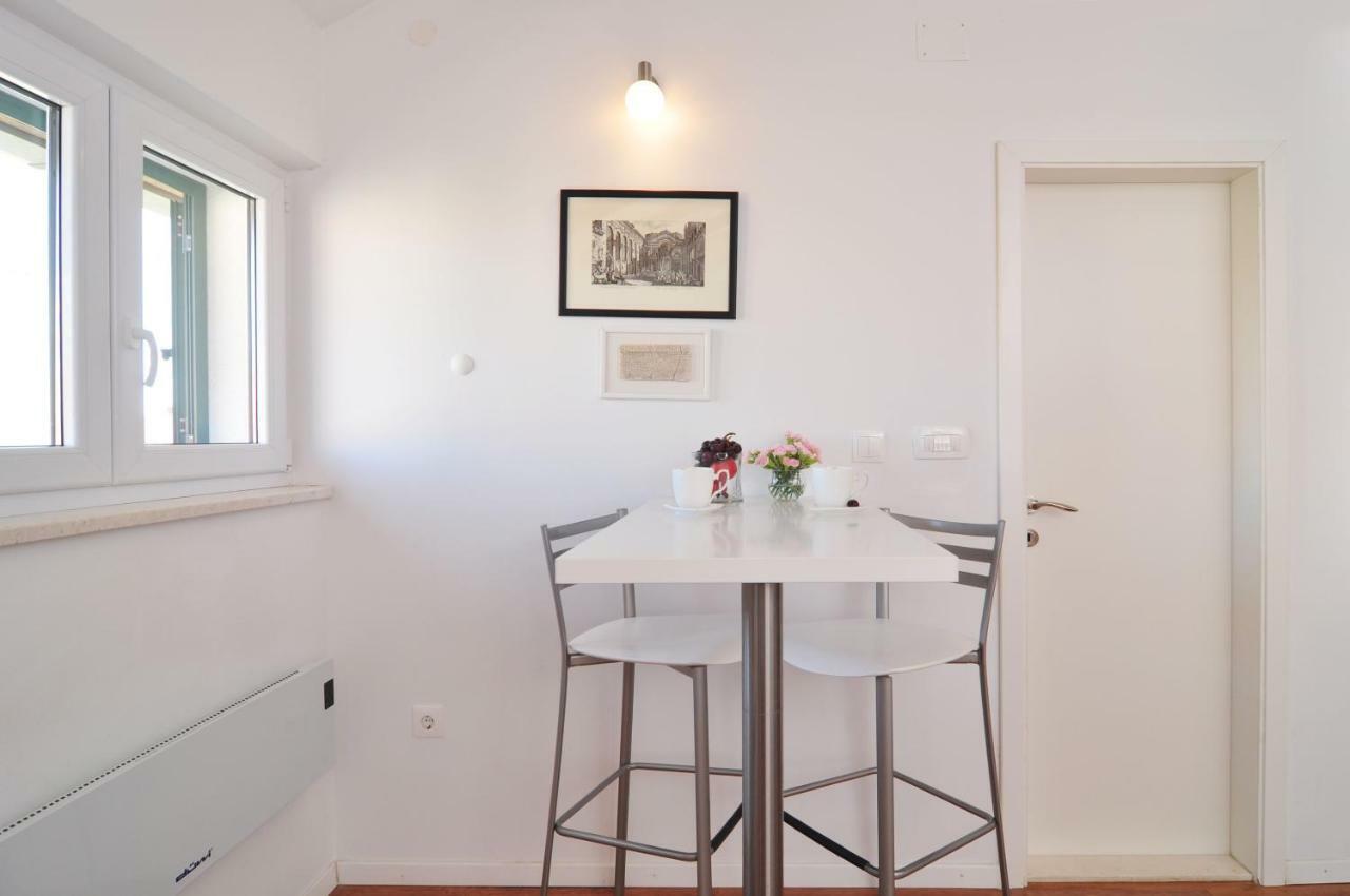 Apartment The Charm Спліт Екстер'єр фото